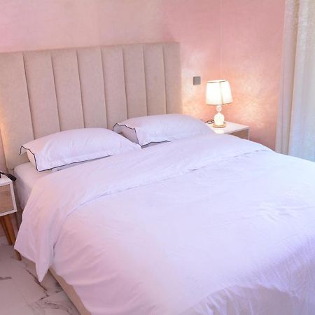 Apartment In Marrakech, Gueliz Marrakesh Esterno foto